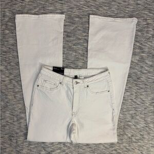 H&M Divided High Waist Flare Leg Jeans Sz 8 NWT | Divided White Flare Leg Jeans-